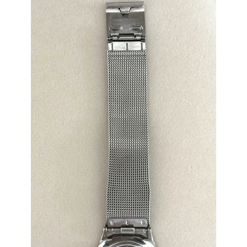 Skagen Watch Women’s Silver Dial Stainless Steel Round Mesh Band New Battery